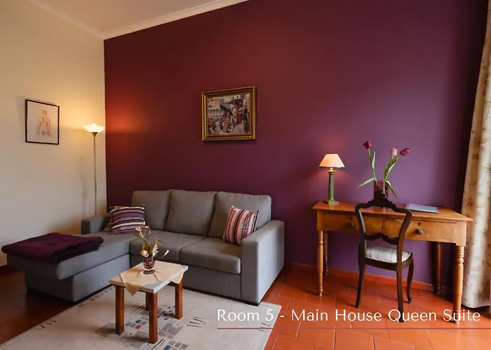 Bed & Breakfast Solar De Lalem Maia (Sao Miguel)