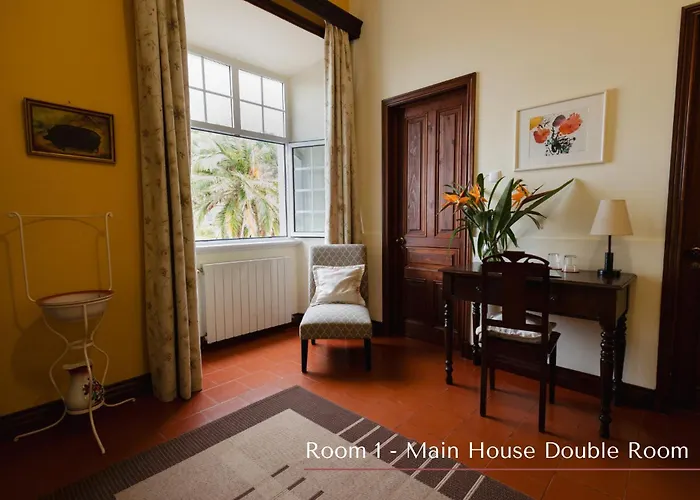 Bed & Breakfast Solar De Lalem Maia (Sao Miguel)