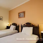 Solar De Lalem Bed & Breakfast 4*