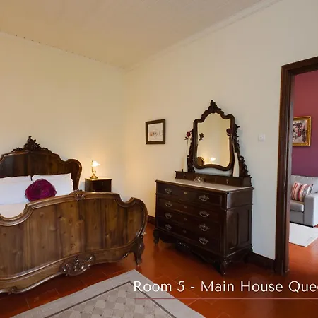 Solar De Lalém Bed and breakfast 4*