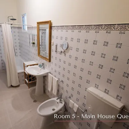 Bed and breakfast Solar De Lalém Maia (Sao Miguel)