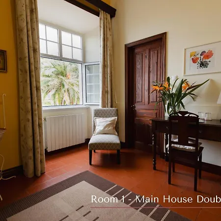 Bed and breakfast Solar De Lalém Maia (Sao Miguel)